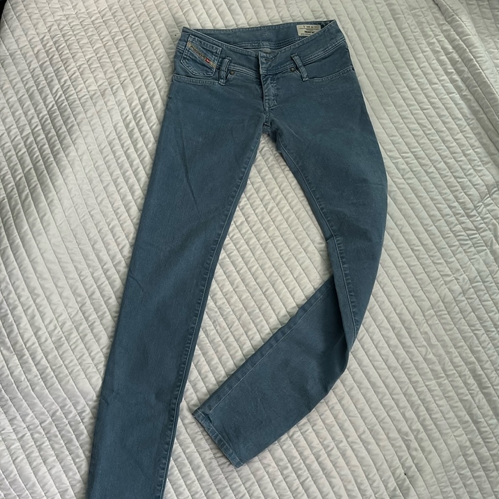 DIESEL JEANS SZ 26